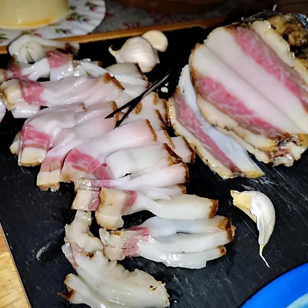 Agroturism Bori Punct Gastronomic Local